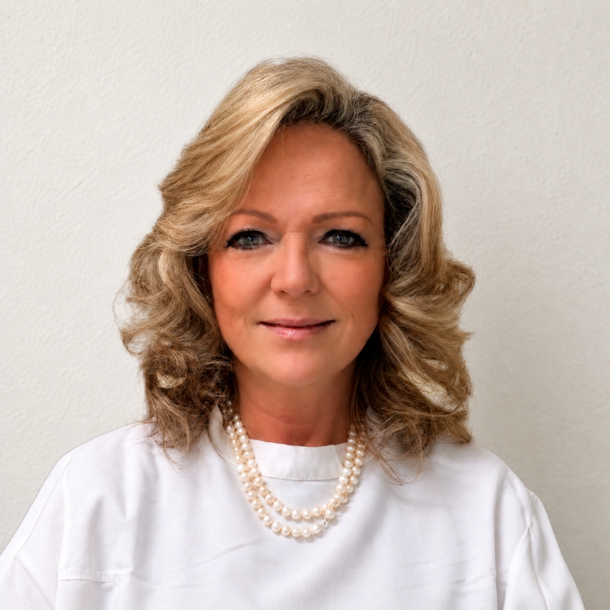 Dr.ª Margarida França Martins